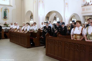 Suma Odpustowa - Msza św. Koncelebrowana w intencji Parafian i OSP Godów oraz Procesja Teoforyczna z Najświętszym Sakramentem 